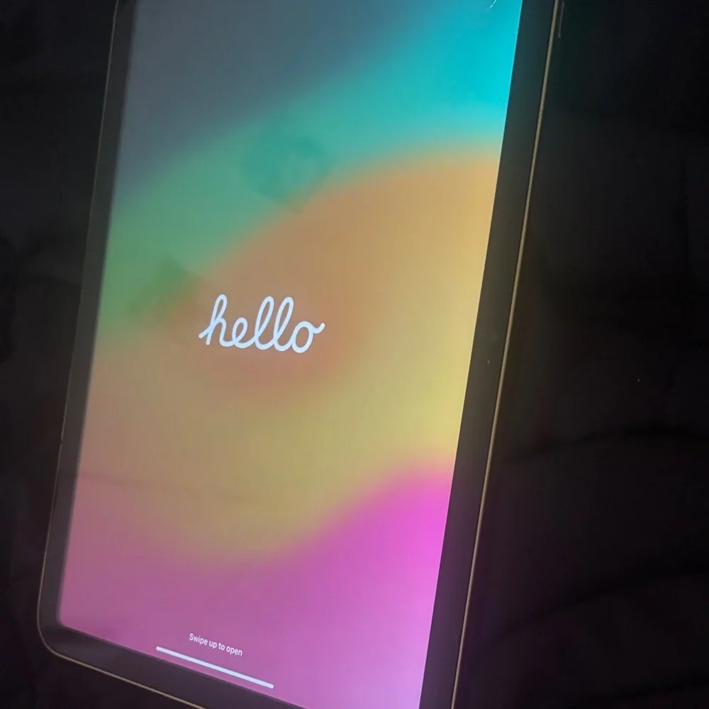 Apple Tablet - Elegant Gold Finish
